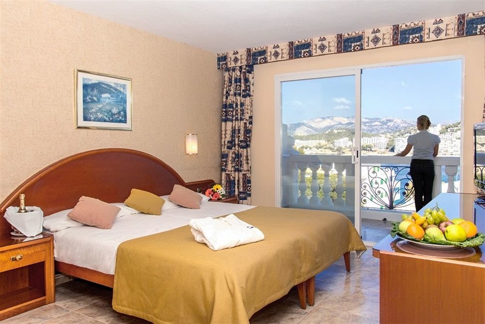 Hotel Bahia Del Sol Santa Ponsa Kültér fotó